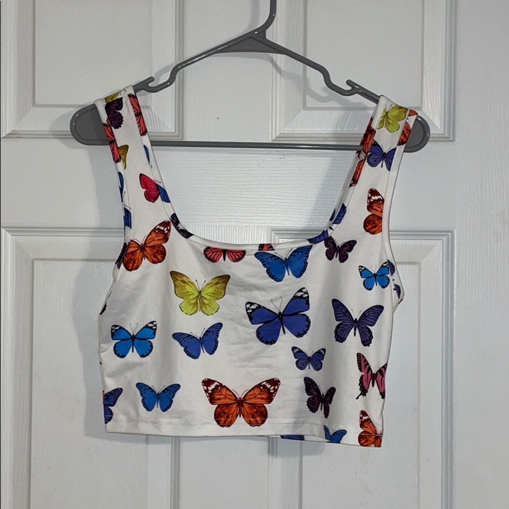 cropped tank top